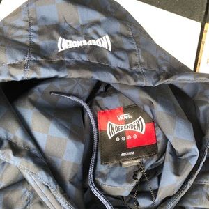 vans x independent checkerboard anorak